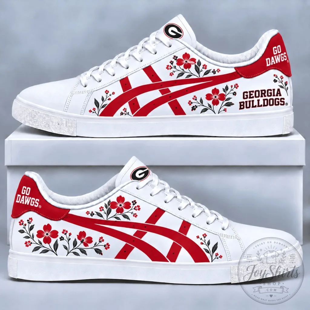 Georgia Bulldogs NCAA Team Logo Go Dawgs Floral Pattern White Shoes Georgia Bulldogs NCAA Team Logo Go Dawgs Floral Pattern White Shoes