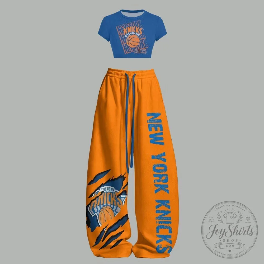 New York Knicks Women's Cropped T-Shirt and Elasticated Sweatpants Two-Piece Set