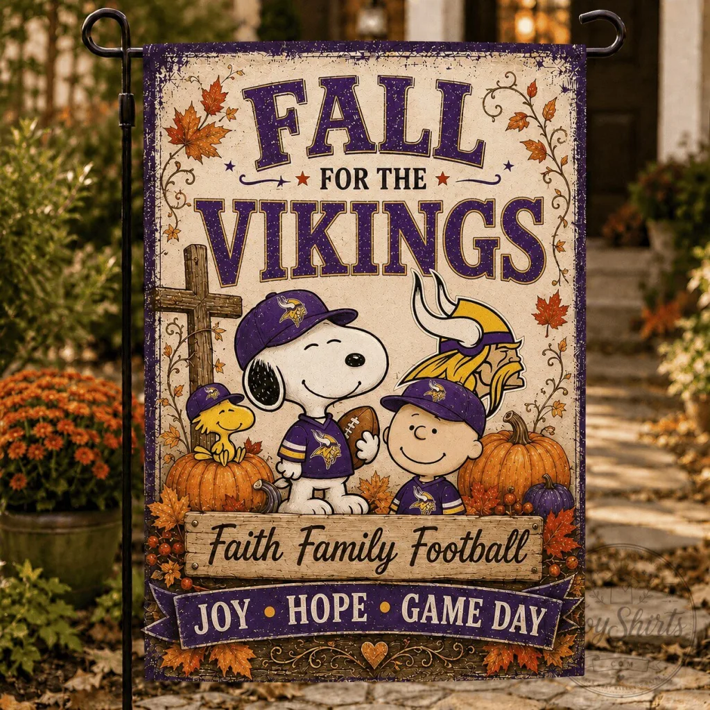 Minnesota Vikings Peanuts Snoopy Fall For The Vikings Football Garden Flag